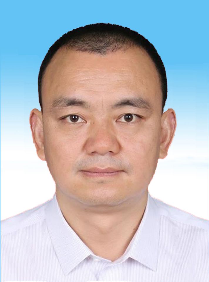 市住房和城乡建设局党组书记、局长，遂宁市城市管理行政执法局局长（兼）：淼霖