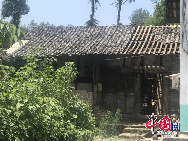 说明: http://img.tianfupic.com/2021/1127/20211127114247164.png