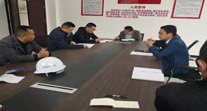 说明: 乡村振兴局，住建局，施工方，鉴定公司，镇村，监理单位共同研究探讨蒋锡宣房屋改造问题。