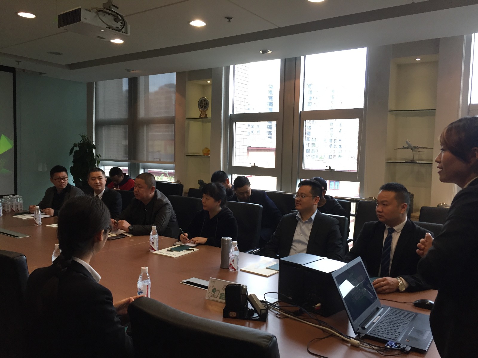 1540533595421539.jpg 3.jpg